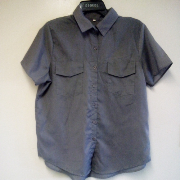 No Brand Tops - Women's Gray Short Sleeve Button Down Blouse Shirt Size L